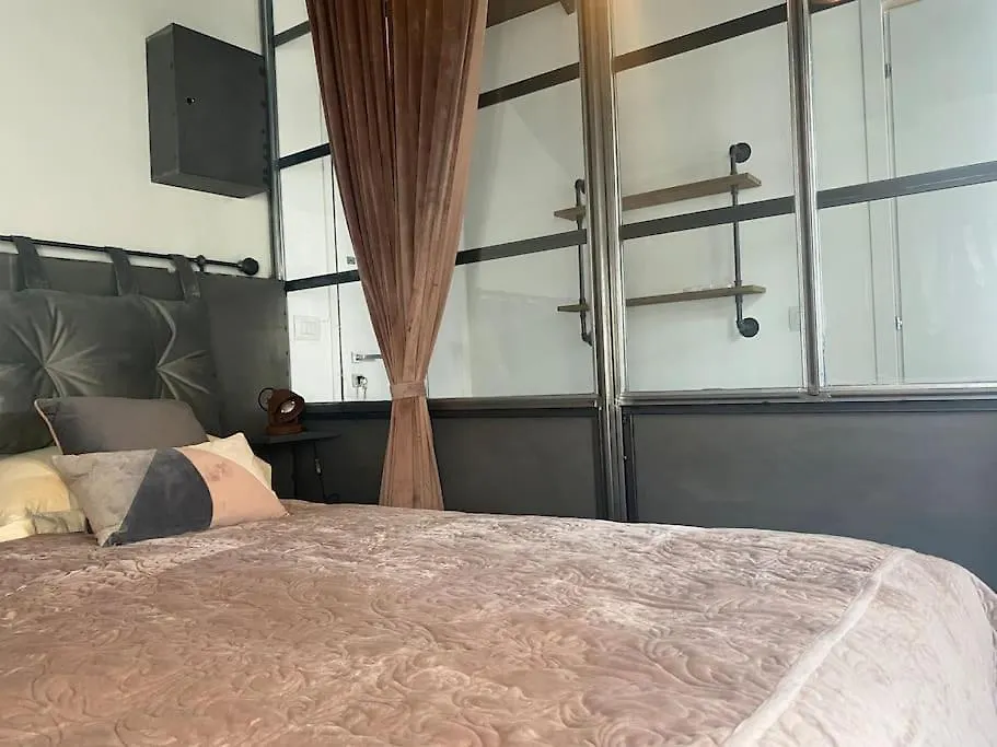 דירות מילאנו Industrial Cozy Loft