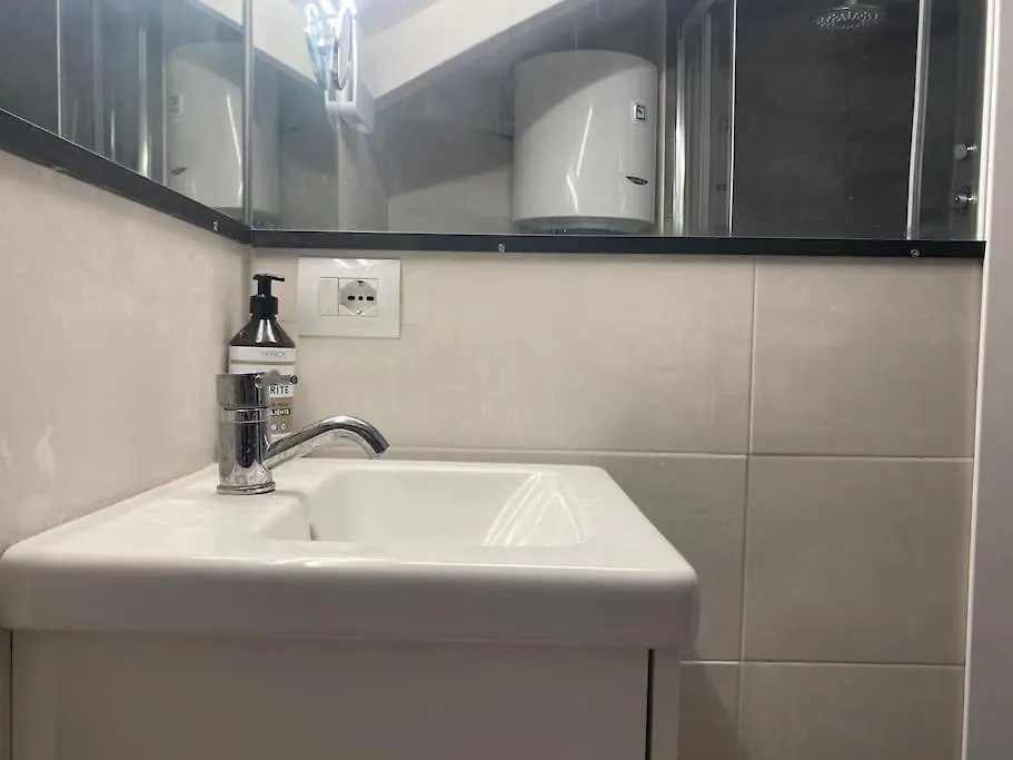דירות מילאנו Industrial Cozy Loft
